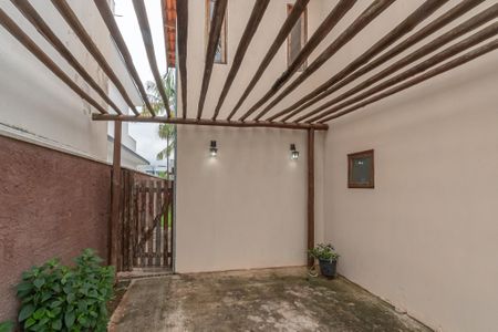 Casa de condomínio para alugar com 125m², 3 quartos e 4 vagasGaragem 