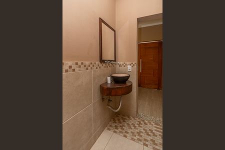 Casa de condomínio para alugar com 125m², 3 quartos e 4 vagasLavabo