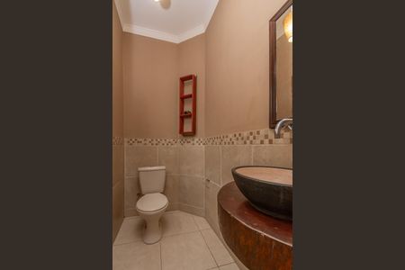 Casa de condomínio para alugar com 125m², 3 quartos e 4 vagasLavabo