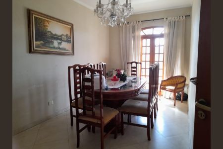 Foto 14 de casa à venda com 4 quartos, 450m² em Jardim Guapira, São Paulo