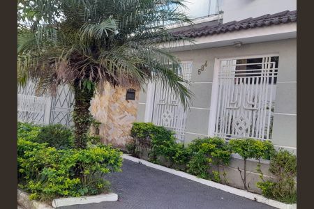 Casa à venda com 450m², 4 quartos e 3 vagasFoto 01