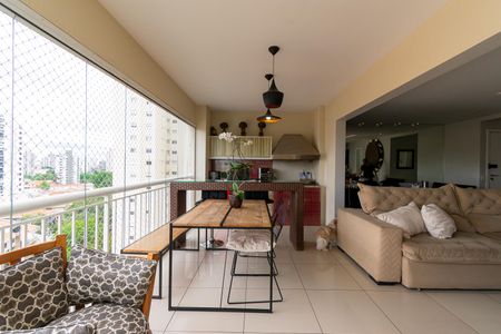 Apartamento à venda com 131m², 4 quartos e 2 vagasVaranda Gourmet