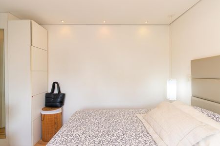 Apartamento à venda com 131m², 4 quartos e 2 vagasSuíte