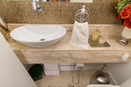 Apartamento à venda com 131m², 4 quartos e 2 vagasLavabo