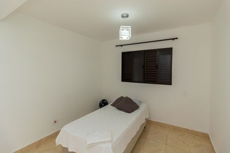 Casa para alugar com 96m², 1 quarto e sem vaga Casa para alugar com 96m², 1 quarto e sem vagaQuarto