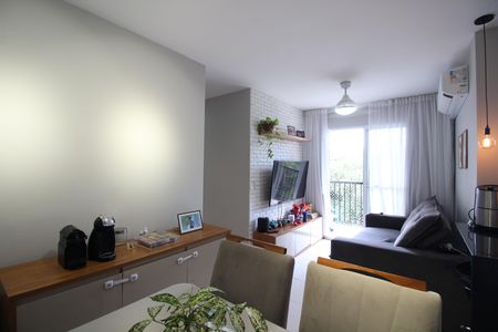 Apartamento à venda com 67m², 3 quartos e 1 vagaSala