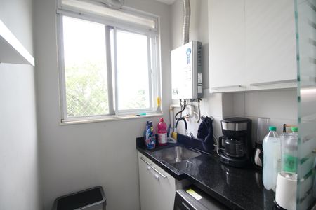 Apartamento à venda com 67m², 3 quartos e 1 vagaÁrea de Serviço