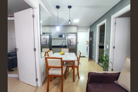 Sala de apartamento à venda com 2 quartos, 34m² em Santo Amaro, São Paulo