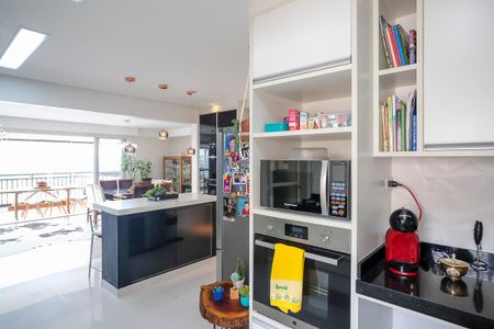 Apartamento à venda com 172m², 3 quartos e 4 vagasCozinha