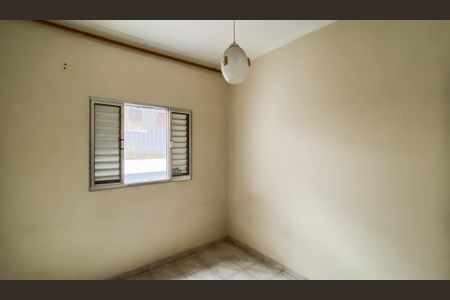 Casa à venda com 240m², 4 quartos e 2 vagas Casa à venda com 240m², 4 quartos e 2 vagasQuarto 3