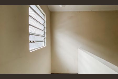 Casa à venda com 240m², 4 quartos e 2 vagas Casa à venda com 240m², 4 quartos e 2 vagasQuarto 2