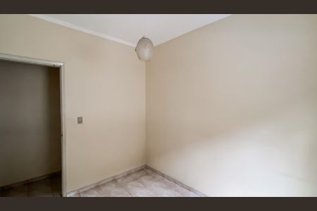 Casa à venda com 240m², 4 quartos e 2 vagas Casa à venda com 240m², 4 quartos e 2 vagasQuarto 3