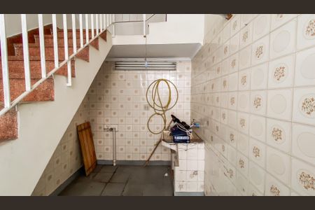 Casa à venda com 240m², 4 quartos e 2 vagas Casa à venda com 240m², 4 quartos e 2 vagasÁrea de Serviço