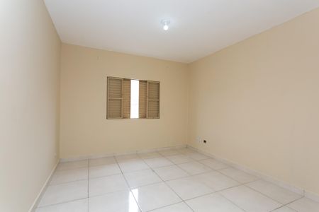 Quarto 1  de casa para alugar com 2 quartos, 73m² em Jardim das Camelias, São Paulo