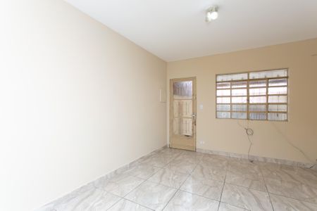 Sala de casa para alugar com 2 quartos, 73m² em Jardim das Camelias, São Paulo