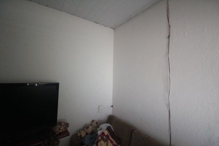 Sala de casa à venda com 2 quartos, 100m² em Santa Terezinha, Belo Horizonte