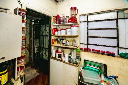 Casa à venda com 1 quarto, 100m² em Santa Terezinha, Belo Horizonte