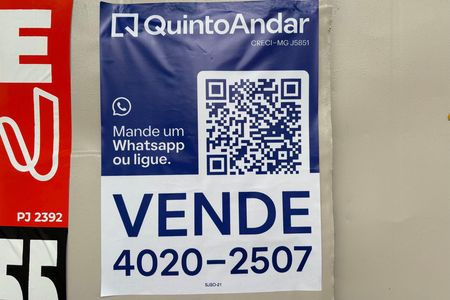 Casa à venda com 100m², 2 quartos e 3 vagas Casa à venda com 100m², 2 quartos e 3 vagasPlaquinha Instalada