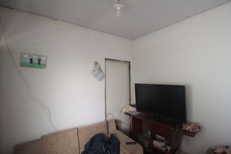 Sala de casa à venda com 2 quartos, 100m² em Santa Terezinha, Belo Horizonte