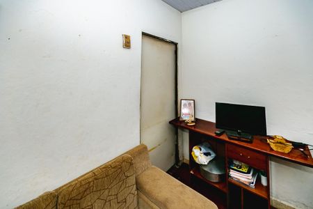 Casa à venda com 1 quarto, 100m² em Santa Terezinha, Belo Horizonte