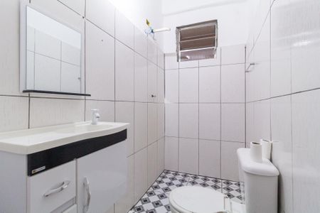 Banheiro de casa para alugar com 1 quarto, 40m² em Vila Marcondes, Carapicuíba