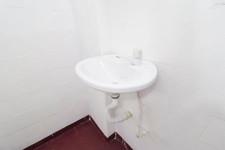 Casa para alugar com 28m², 1 quarto e sem vagaBanheiro