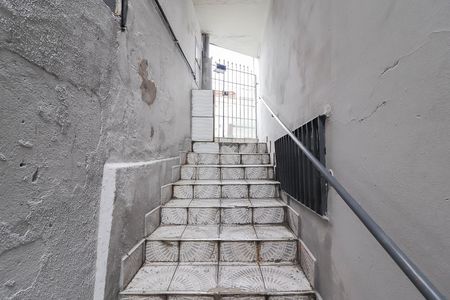 Casa para alugar com 28m², 1 quarto e sem vagaEscada de Acesso