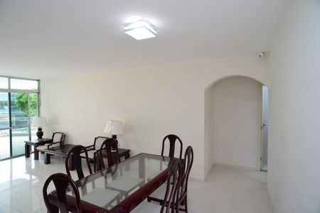 Apartamento à venda com 175m², 4 quartos e 3 vagasSala