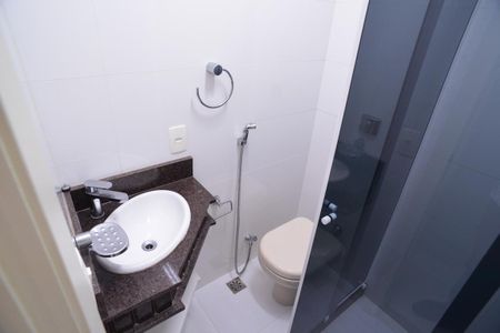 Apartamento à venda com 175m², 4 quartos e 3 vagasBanheiro Social
