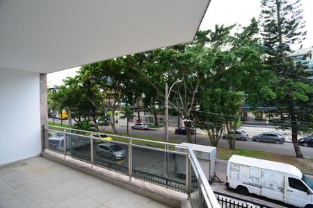 Apartamento à venda com 175m², 4 quartos e 3 vagasVista da Varanda