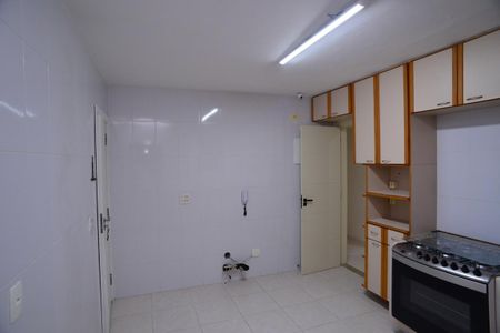 Apartamento à venda com 175m², 4 quartos e 3 vagasCozinha