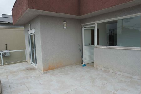 Casa de condomínio para alugar com 248m², 2 quartos e 4 vagas Casa de condomínio para alugar com 248m², 2 quartos e 4 vagasVaranda