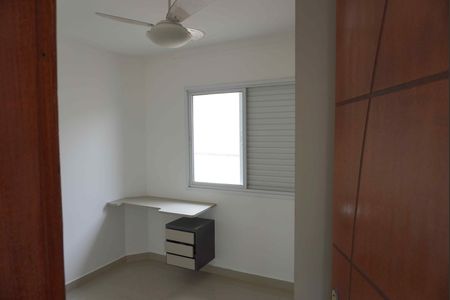 Quarto2 de casa de condomínio para alugar com 2 quartos, 248m² em Suru, Barueri