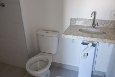 Apartamento à venda com 50m², 2 quartos e sem vaga Apartamento à venda com 50m², 2 quartos e sem vagaBanheiro