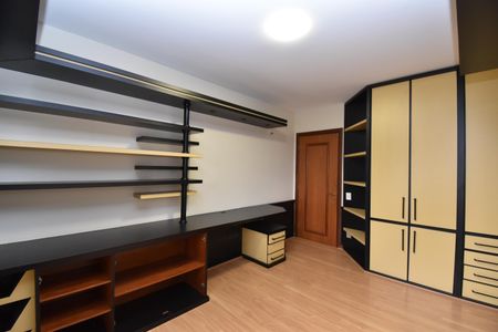 Apartamento para alugar com 355m², 4 quartos e 4 vagasSuíte 4