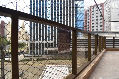 Apartamento para alugar com 355m², 4 quartos e 4 vagasPlaquinha