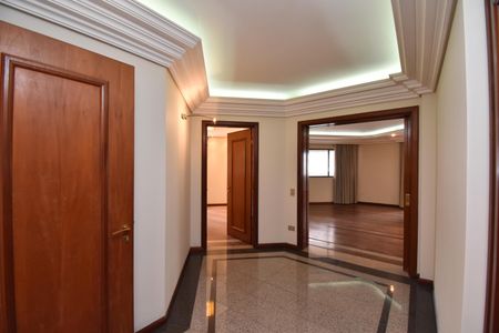 Apartamento para alugar com 355m², 4 quartos e 4 vagasHall de entrada