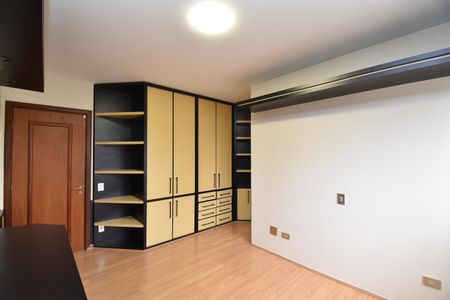 Apartamento para alugar com 355m², 4 quartos e 4 vagasSuíte 4