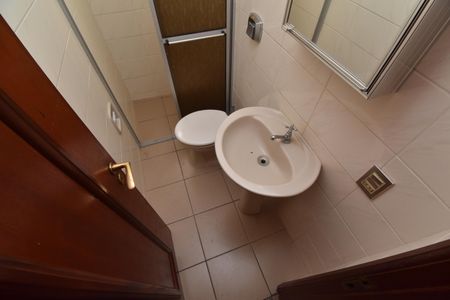 Apartamento para alugar com 355m², 4 quartos e 4 vagasBanheiro de Área de Serviço