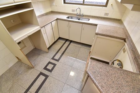 Apartamento para alugar com 355m², 4 quartos e 4 vagasCozinha
