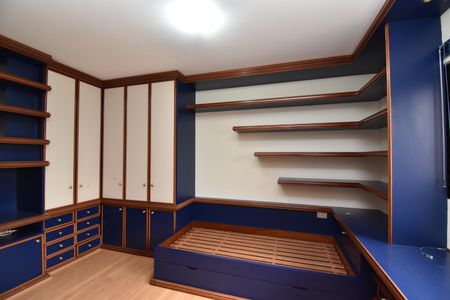 Apartamento para alugar com 355m², 4 quartos e 4 vagasSuíte 2