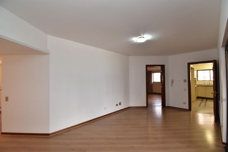 Apartamento para alugar com 355m², 4 quartos e 4 vagasSala 3