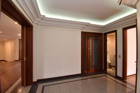 Apartamento para alugar com 355m², 4 quartos e 4 vagasHall de entrada
