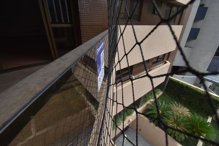 Apartamento para alugar com 355m², 4 quartos e 4 vagasPlaquinha