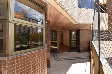 Apartamento para alugar com 355m², 4 quartos e 4 vagasSacada