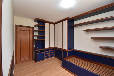 Apartamento para alugar com 355m², 4 quartos e 4 vagasSuíte 2