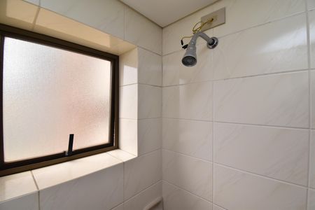 Apartamento para alugar com 355m², 4 quartos e 4 vagasBanheiro de Área de Serviço