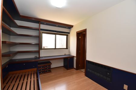 Apartamento para alugar com 355m², 4 quartos e 4 vagasSuíte 2