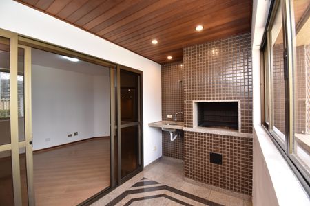 Apartamento para alugar com 355m², 4 quartos e 4 vagasÁrea gourmet com Churrasqueira