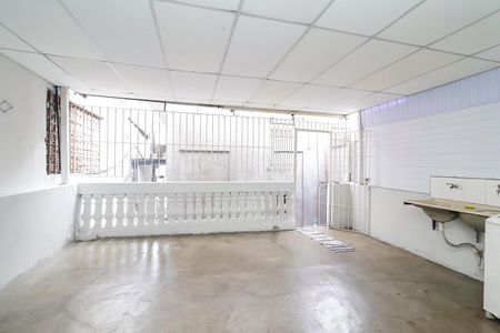 Casa para alugar com 85m², 2 quartos e sem vagaÁrea de Serviço